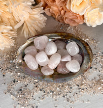 Load image into Gallery viewer, Rose Quartz