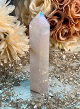 Load image into Gallery viewer, Rose Quartz Angel Aura Point