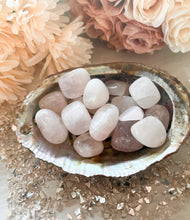 Load image into Gallery viewer, Rose Quartz