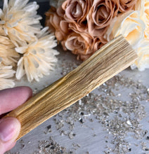 Load image into Gallery viewer, Palo Santo