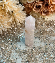 Load image into Gallery viewer, Rose Quartz Angel Aura Point
