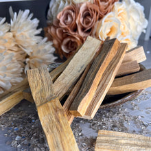 Load image into Gallery viewer, Palo Santo