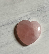 Load image into Gallery viewer, Rose Quartz Heart