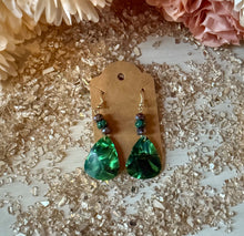 Load image into Gallery viewer, Heart Strings Earrings
