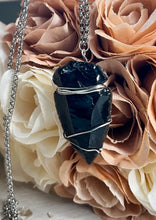 Load image into Gallery viewer, Obsidian Arrowhead Necklace
